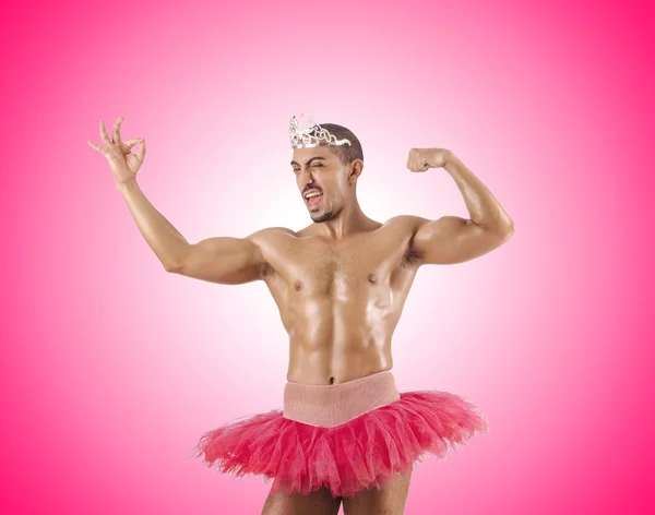 Man in ballet tutu — Stockfoto