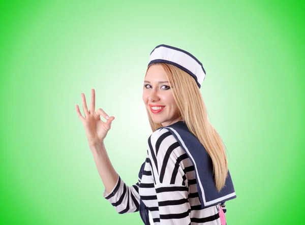 Mulher marinheiro mostrando OK — Fotografia de Stock