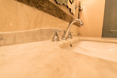 Modern şık lavabo banyo