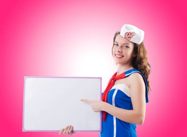 Junge Matrosin im Marinekonzept — Stockfoto