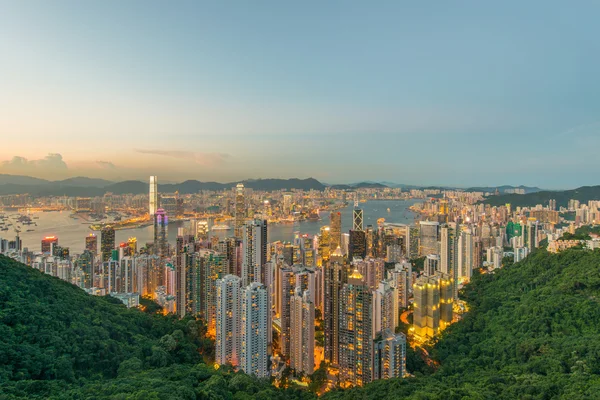 Hong Kong během západu slunce hodin — Stock fotografie