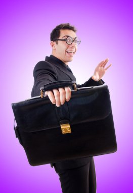 inek işadamı geçişin karşı 