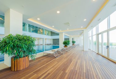 Kapalı havuzda sağlıklı kavramı