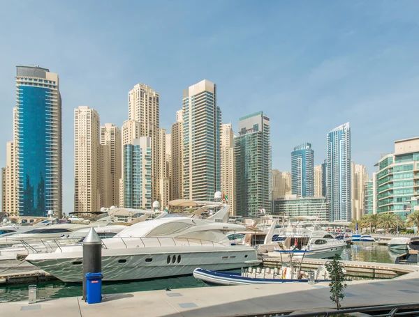 Distretto Marina negli Emirati Arabi Uniti , — Foto Stock
