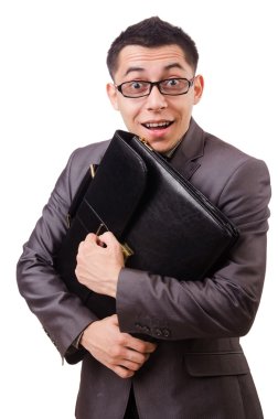 Genç adam beyaz izole evrak çantası elinde