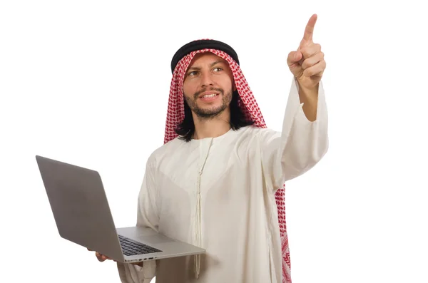 Hombre árabe con portátil aislado en blanco — Foto de Stock