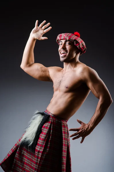 Man wearing traditional scottish clothing — Stock Photo, Image