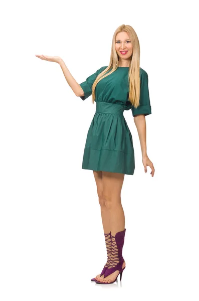 Junge Frau in grünem Kleid — Stockfoto
