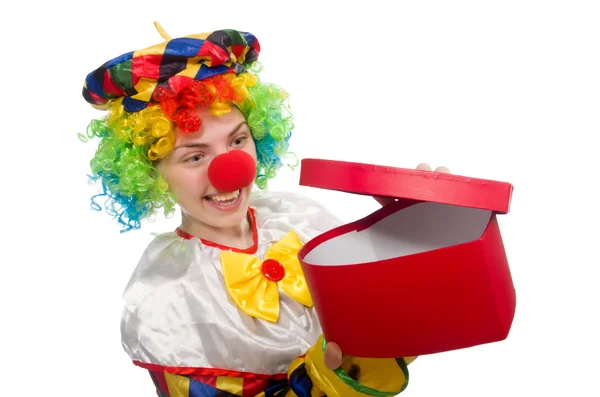 Clown con scatola regalo isolata su bianco — Foto Stock