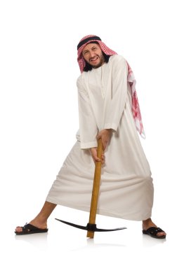 Buz üzerinde beyaz izole balta ile Arap adam