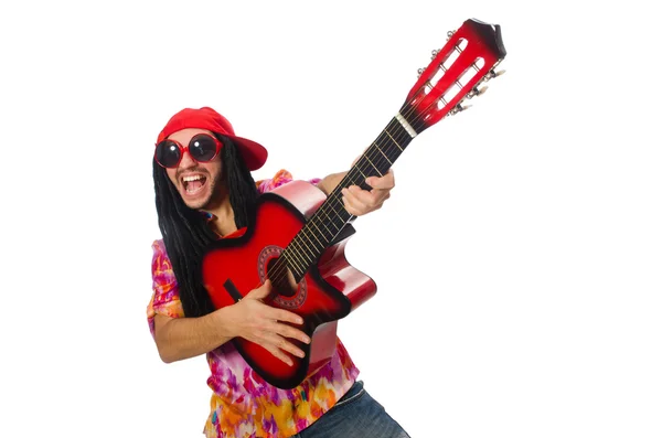 Manlig musiker med gitarr isolerad på vit — Stockfoto