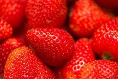 Ekranda düzenlenmiş çilek