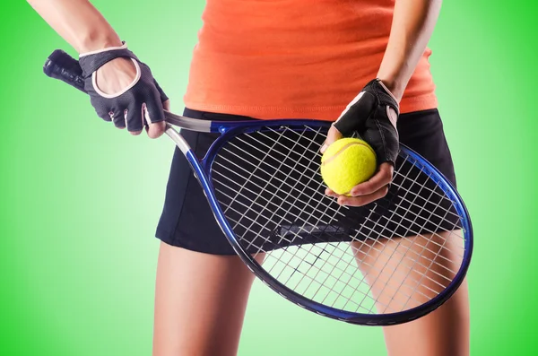 Жінка грати в теніс — стокове фото