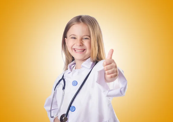 Dziewczynka w kostium lekarza — Zdjęcie stockowe