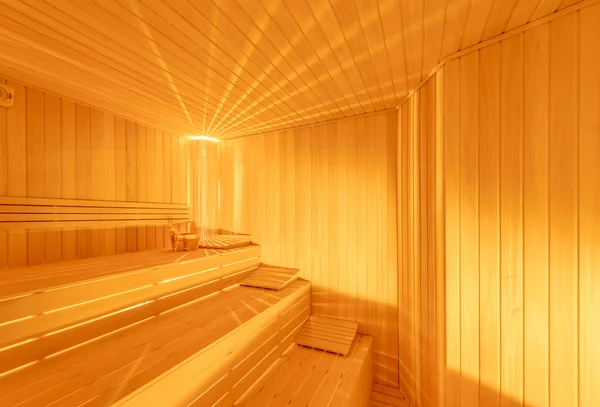 Salle de sauna en bois chaud intérieur — Photo