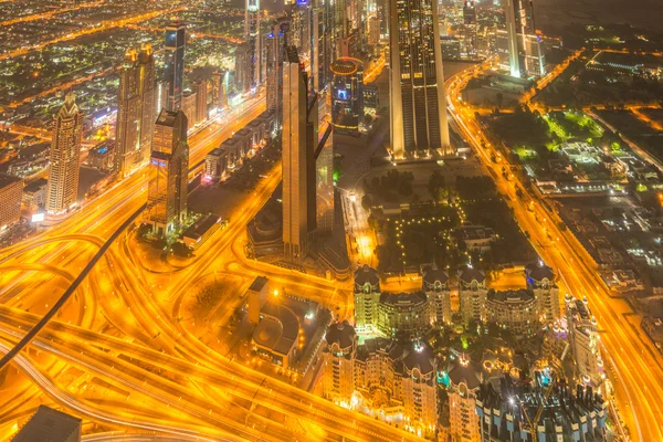 Πανόραμα της νύχτας Ντουμπάι κατά τη δύση — Φωτογραφία Αρχείου