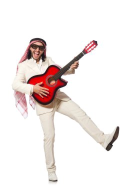 Beyaz gitarlı bir Arap.