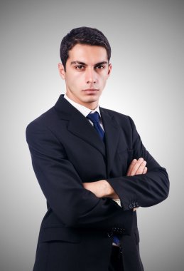 Beyaz tenli yakışıklı iş adamı