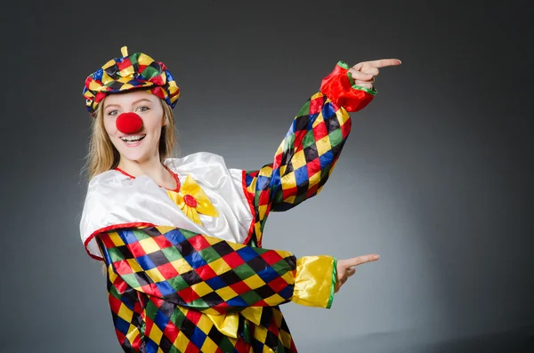 Clown dans le concept drôle — Photo