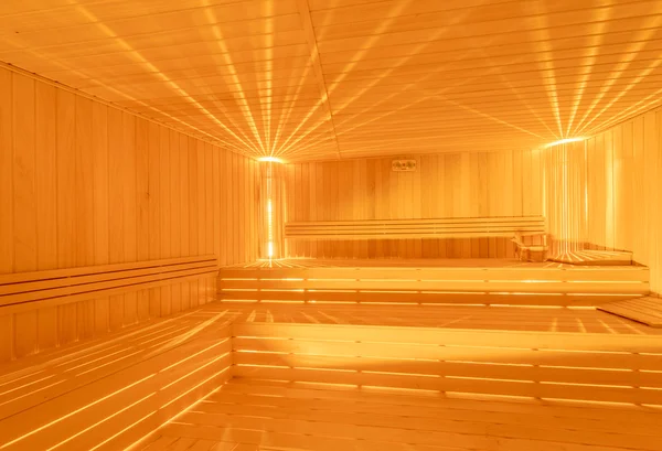 Interior da sala de sauna de madeira quente — Fotografia de Stock