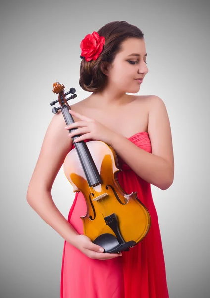 Chica joven con violín — Foto de Stock