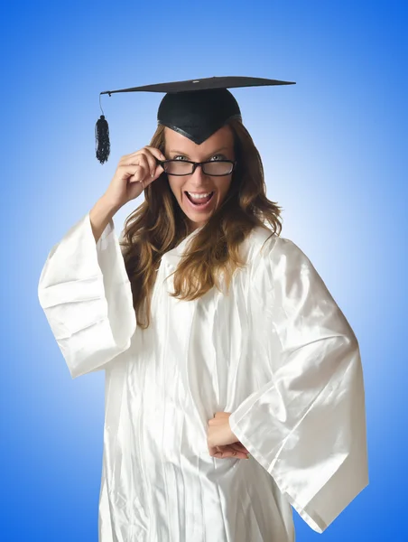 Jovem estudante com diploma — Fotografia de Stock