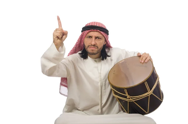 Hombre árabe tocando el tambor aislado en blanco — Foto de Stock