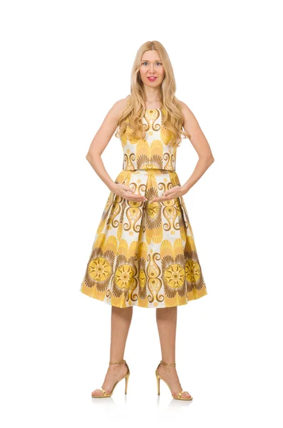 Красивая девушка в желтом цветочном платье изолированы на белом — стоковое фото