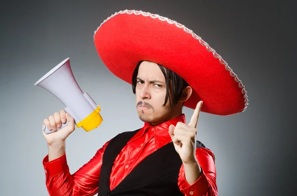 Chico mexicano con el altavoz —  Fotos de Stock