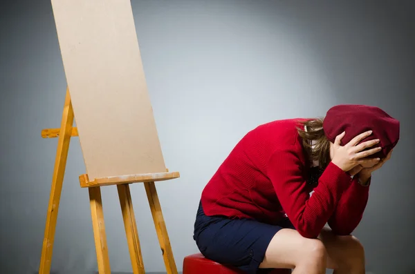 Funny artist working in the studio — Stock Photo, Image