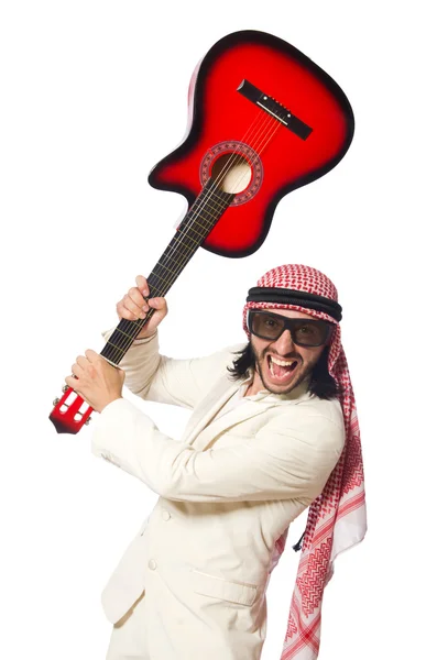 Hombre árabe con guitarra en blanco — Foto de Stock