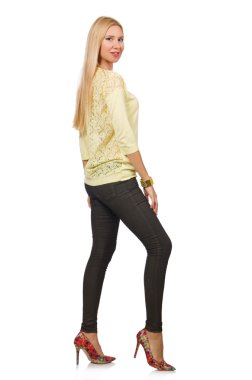 Sarı bluz üzerine beyaz izole güzel kadın