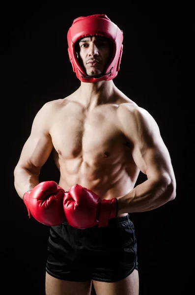 Muskularny mężczyzna w koncepcji boksu — Zdjęcie stockowe