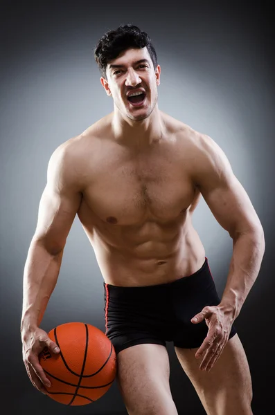 Baloncesto muscular en el concepto deportivo — Foto de Stock