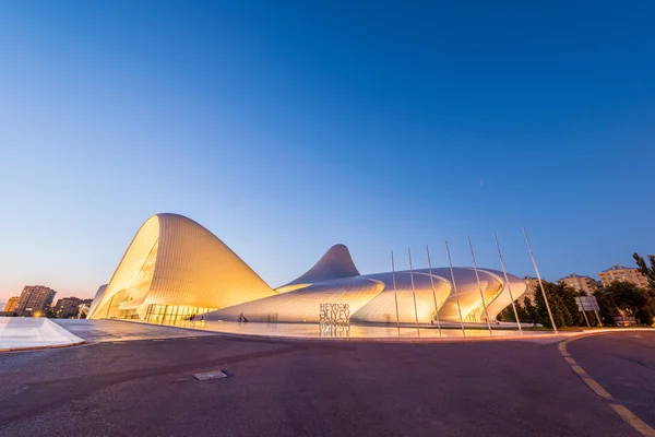 Heydər Əliyev Center — Stockfoto