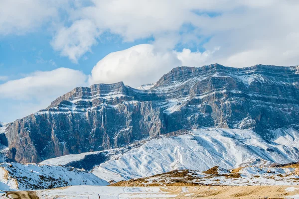 Montagne durante l'inverno in Azerbaigian — Foto Stock