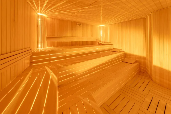 Sala sauna in legno caldo interno — Foto Stock