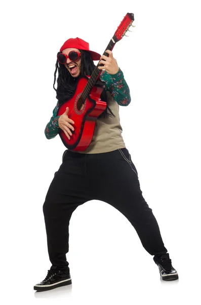 Mann mit Gitarre im musikalischen Konzept auf weiß — Stockfoto