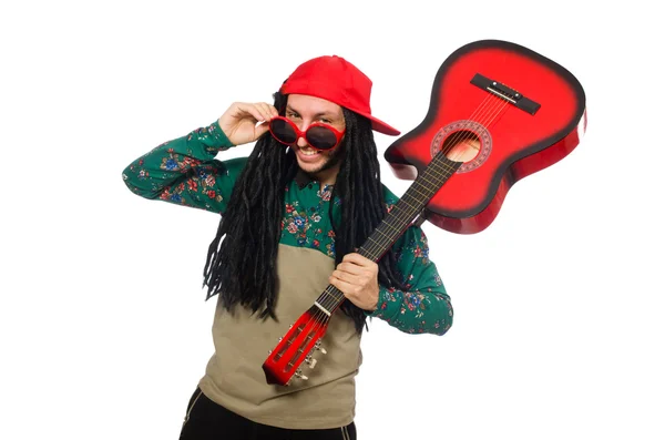 Mann mit Gitarre im musikalischen Konzept auf weiß — Stockfoto