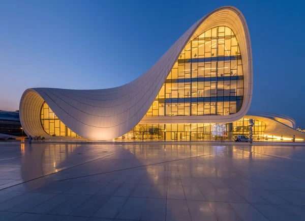 Heydər Əliyev Center. Bakoe — Stockfoto