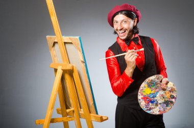 Sanat konseptinde erkek sanatçı