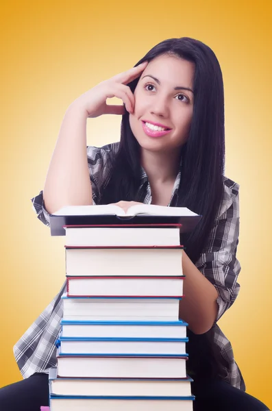 Menina estudante com livros — Fotografia de Stock