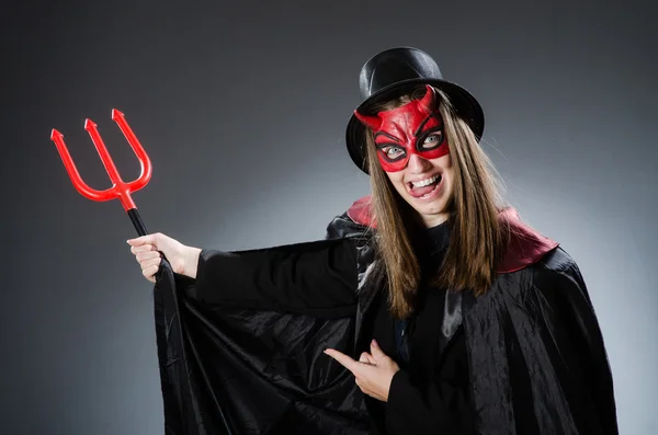 Diablo divertido en el concepto de Halloween —  Fotos de Stock