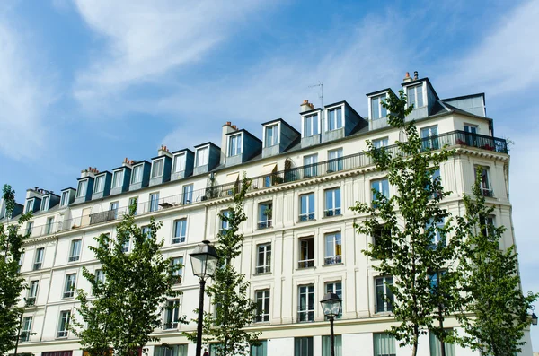 Τυπικό generic σπίτια στο Παρίσι Γαλλία — Φωτογραφία Αρχείου