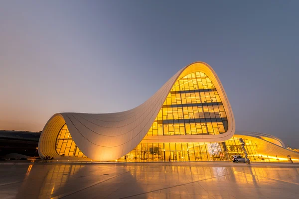 Baku Heydar Aliyev Center — Stockfoto