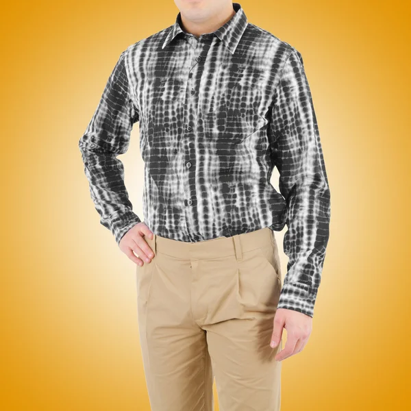 Camicia uomo isolata su giallo — Foto Stock