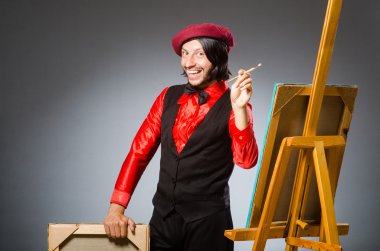 Sanat konseptinde erkek sanatçı