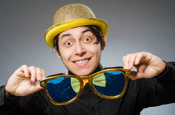 Funny man with vintage hat — Stock Photo, Image