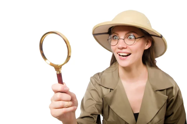 Frau mit Safari-Hut auf weißem Grund — Stockfoto