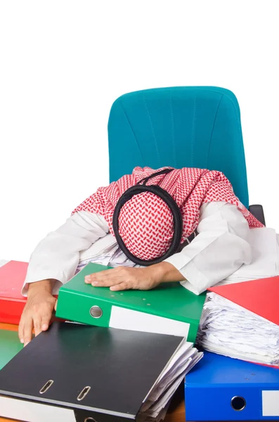 在办公室工作的阿拉伯男子 — 图库照片